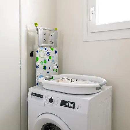 Aphrodite's Child Milos Maisonette