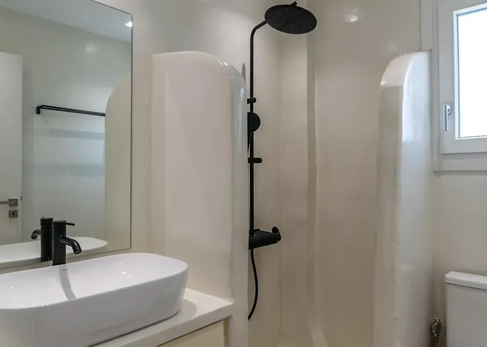 Aphrodite's Child Milos Maisonette